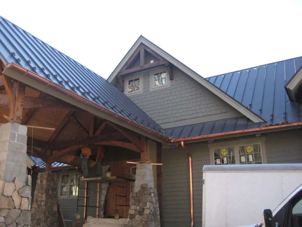 Craftsman Roofing team delivering quality roofing work in Hillendale